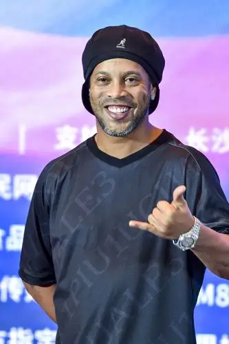 A中崭露头