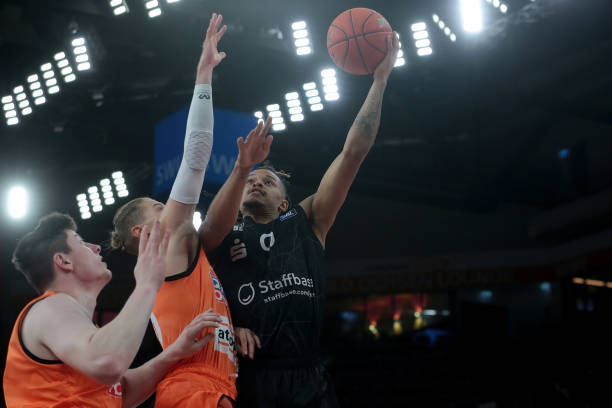 一锤定音的 一锤定音的