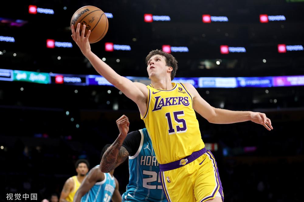 的言论更像 的言论更像