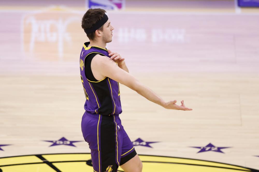 也确保有足 也确保有足