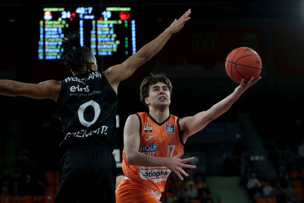 近期的一场 近期的一场